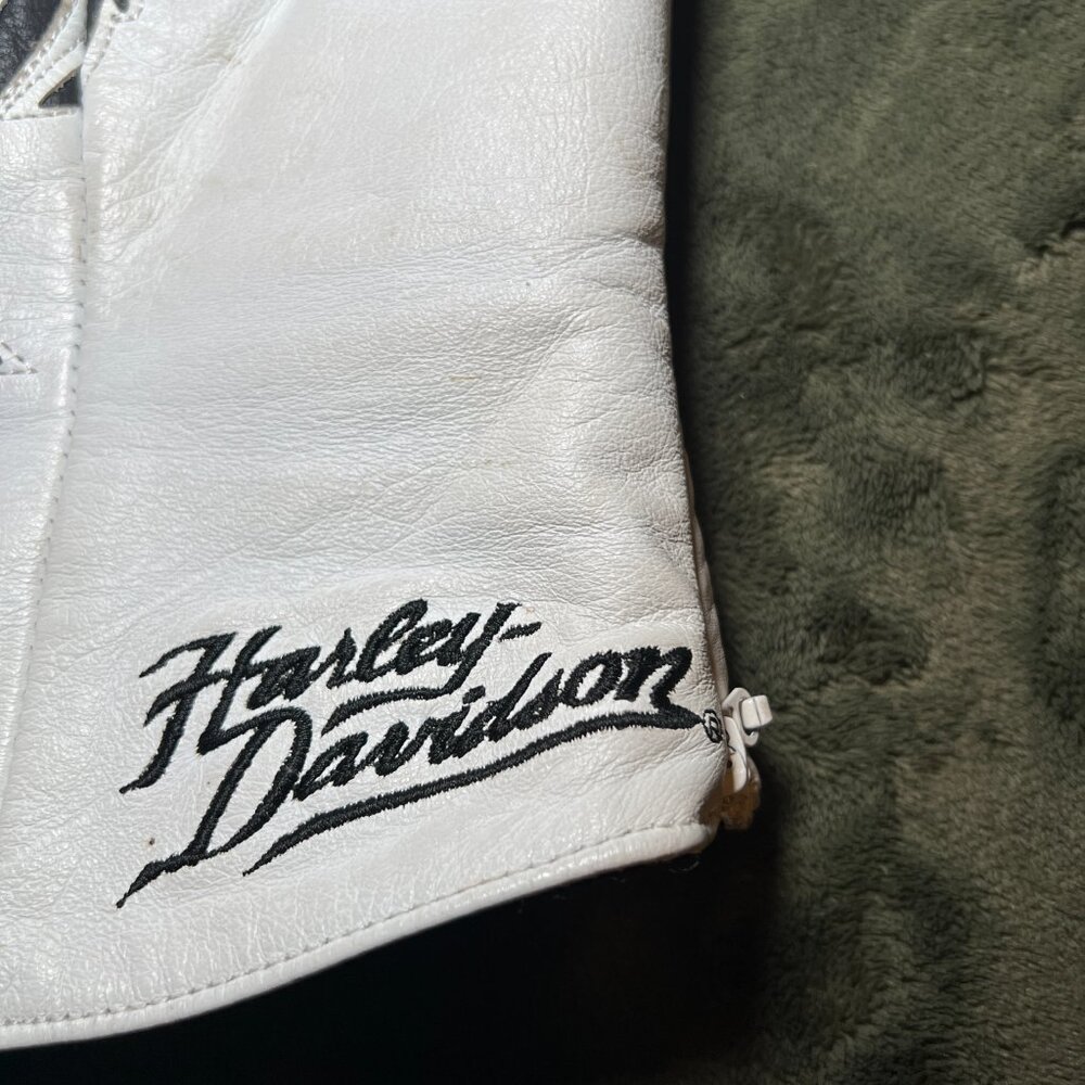 90's Vintage Harley Davidson White Leather Halter Top - Picture 2 of 7